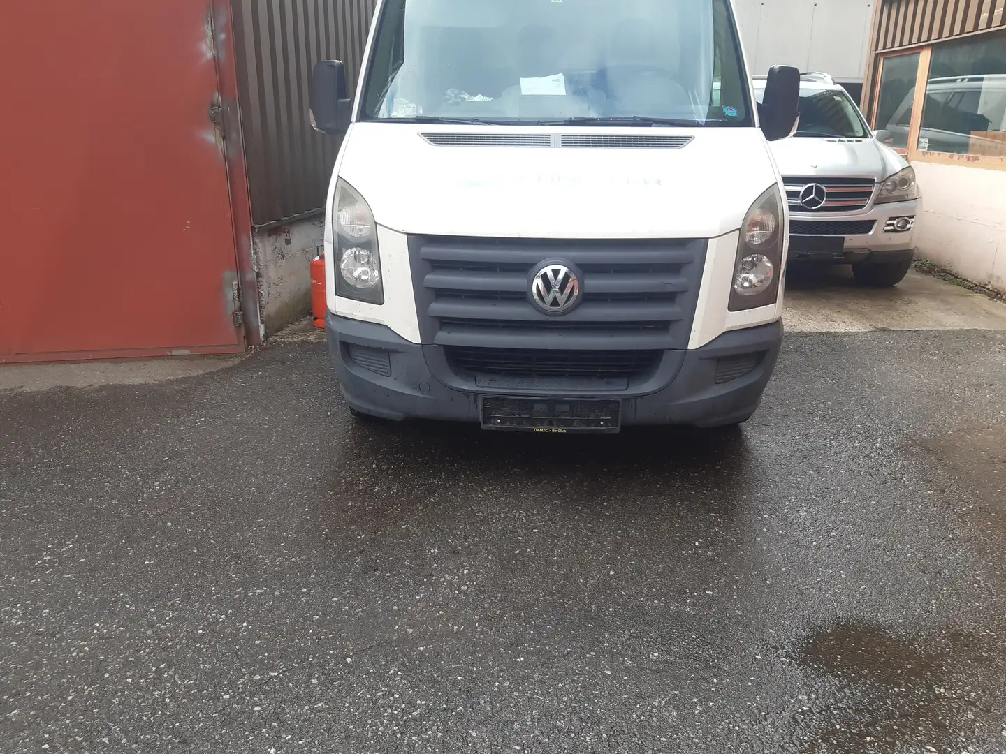 Volkswagen Crafter Crafter 30 HR-Kombi 3-3-3 MR TDI Weiß - 1