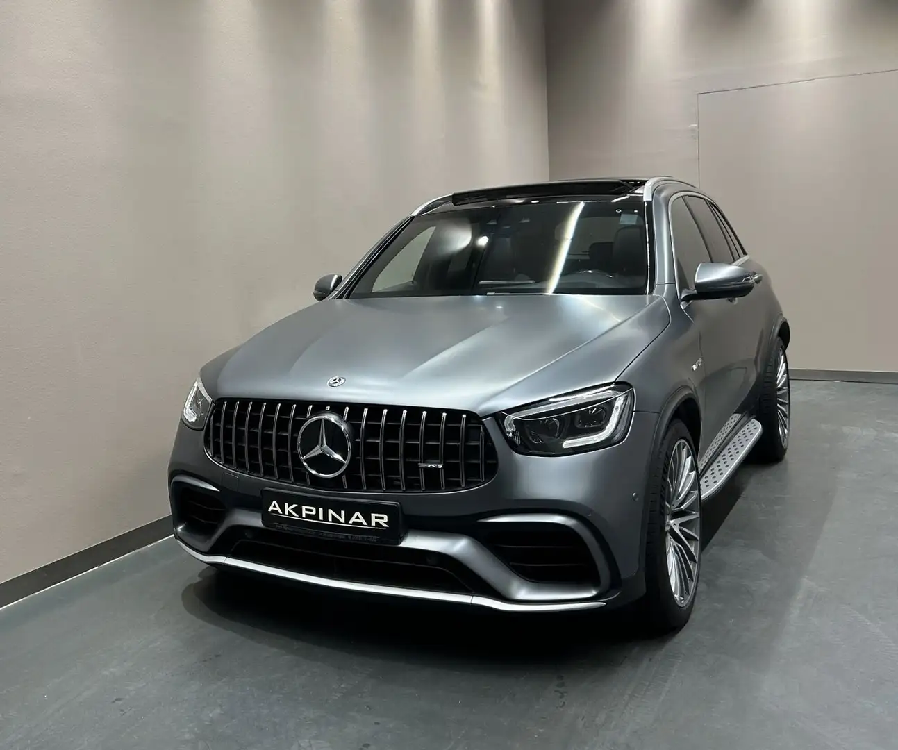 Mercedes-Benz GLC 63 AMG GLC63 AMG 4MATIC+ *HUD-UP*BURM*PANO*AIRMATIC* Grau - 2