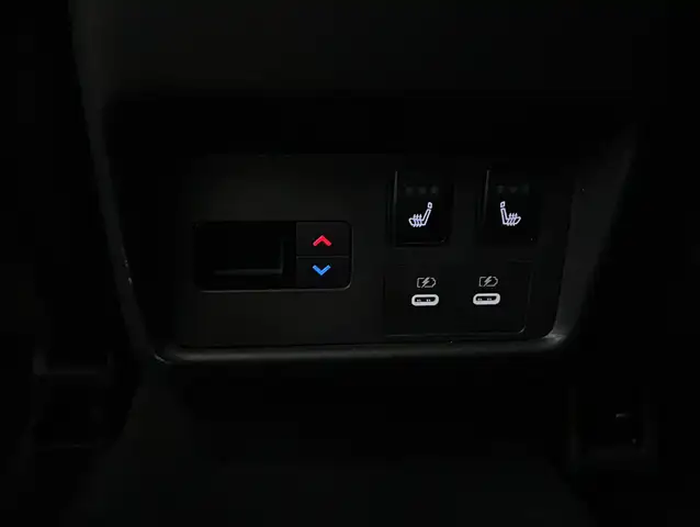 Nissan X-Trail view 14
