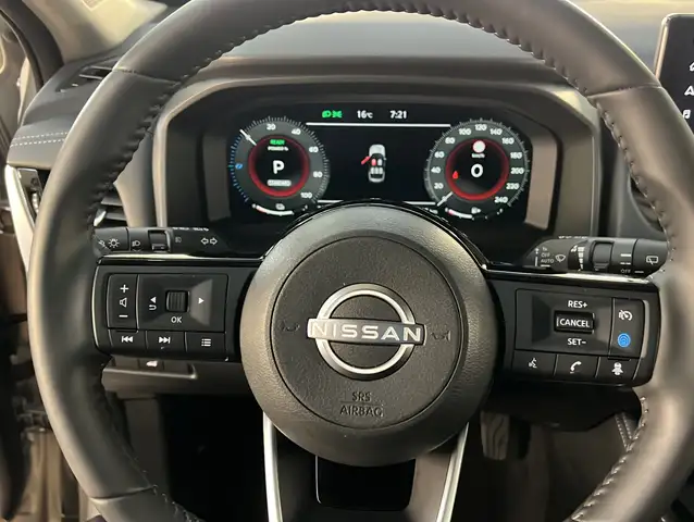 Nissan X-Trail view 7
