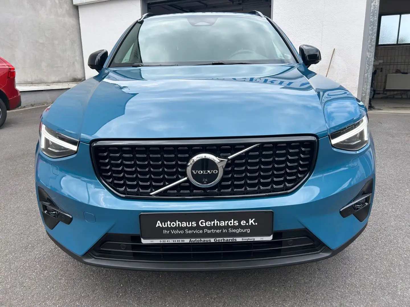Volvo XC40 B3 Plus Dark Alcantara,360,ACC,BLIS,PIXEL Blau - 2