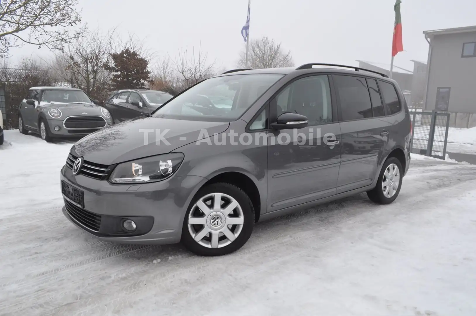 Volkswagen Touran Match 1.4 TSI/ PDC/NAVI/TEMPOMAT Grau - 1