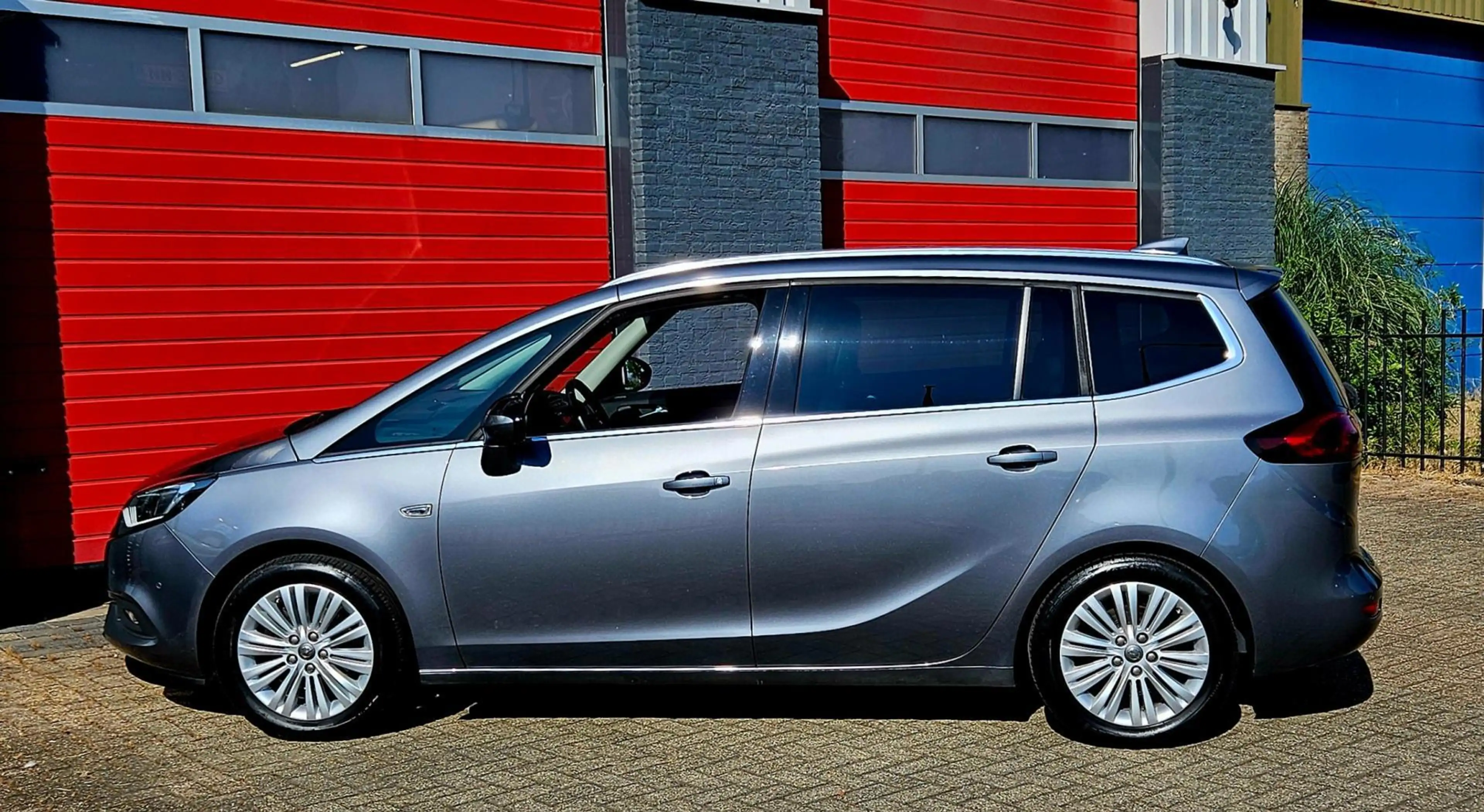 Opel Zafira 1.4 Turbo Innovation — photo 5