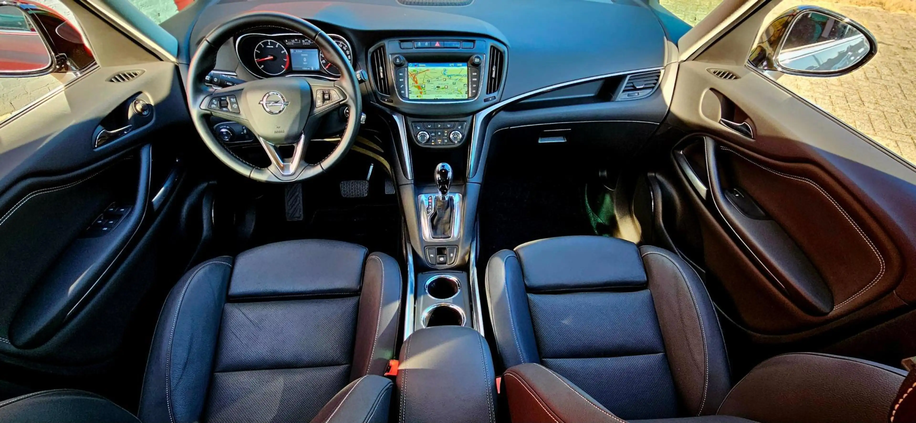 Opel Zafira 1.4 Turbo Innovation — photo 6