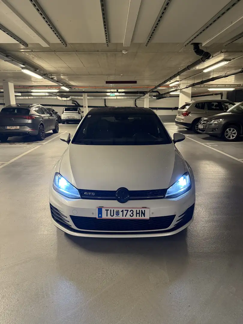 Volkswagen Golf GTD 2,0 TDI DSG - 1