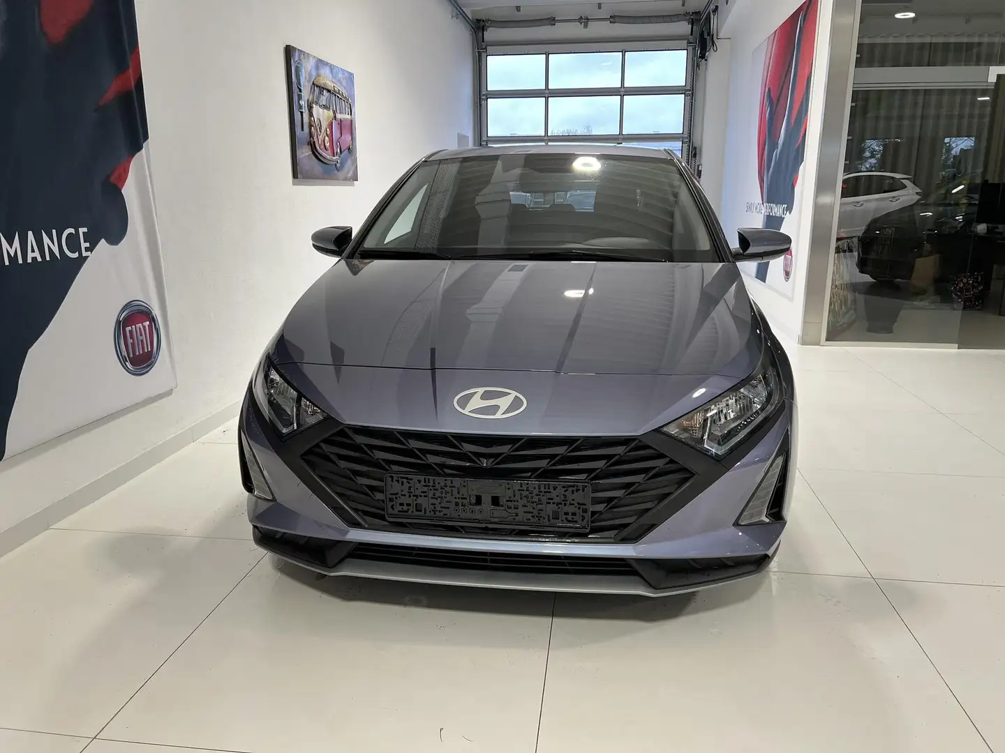 Hyundai i20 Family 1.2i 58 kW (79 PS) Navigationssystem, Kl... Blauw - 2