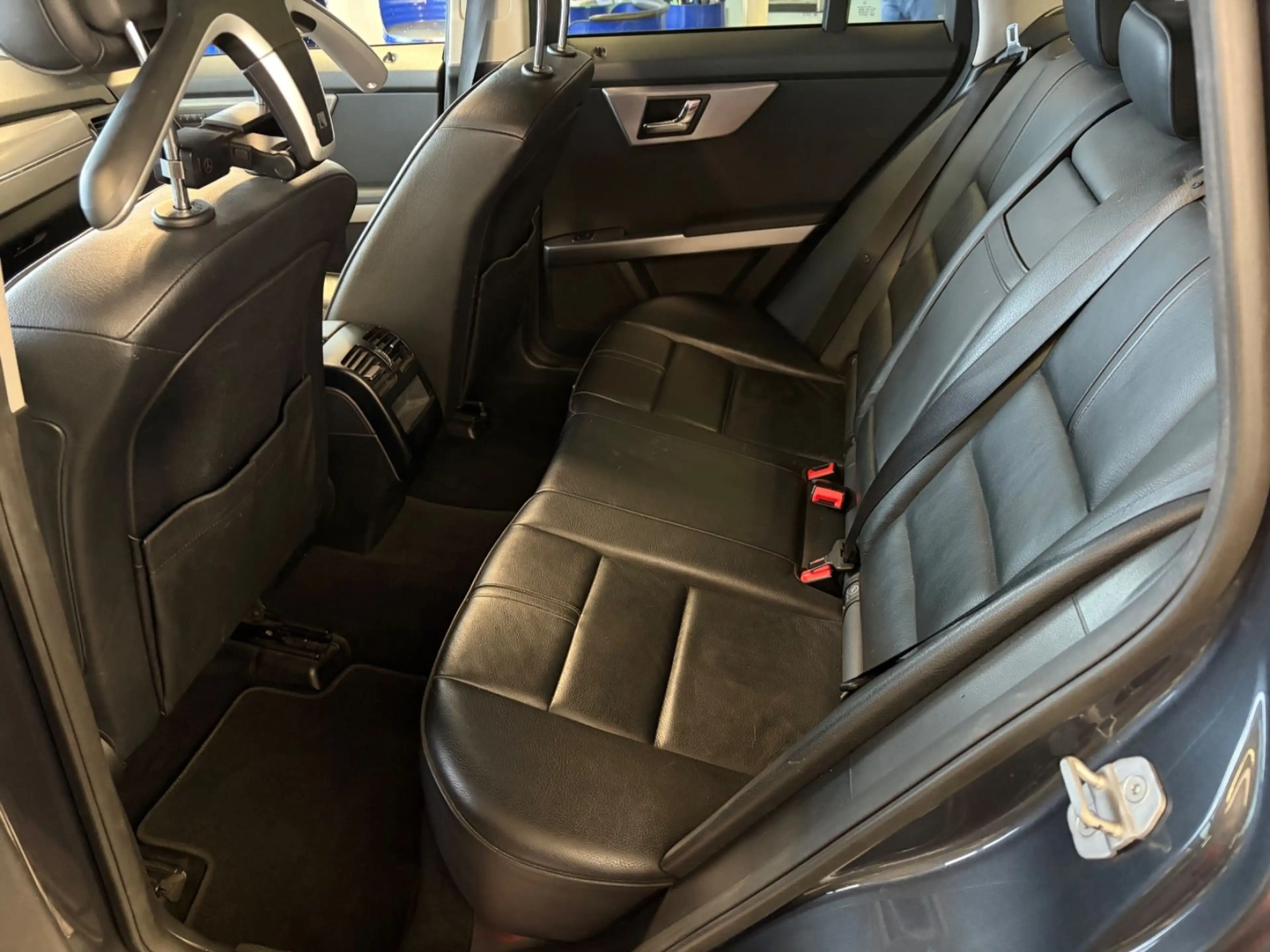 Mercedes-Benz GLK 350 CDI 4Matic Vollausstattung "SPORTPAKET" — photo 10