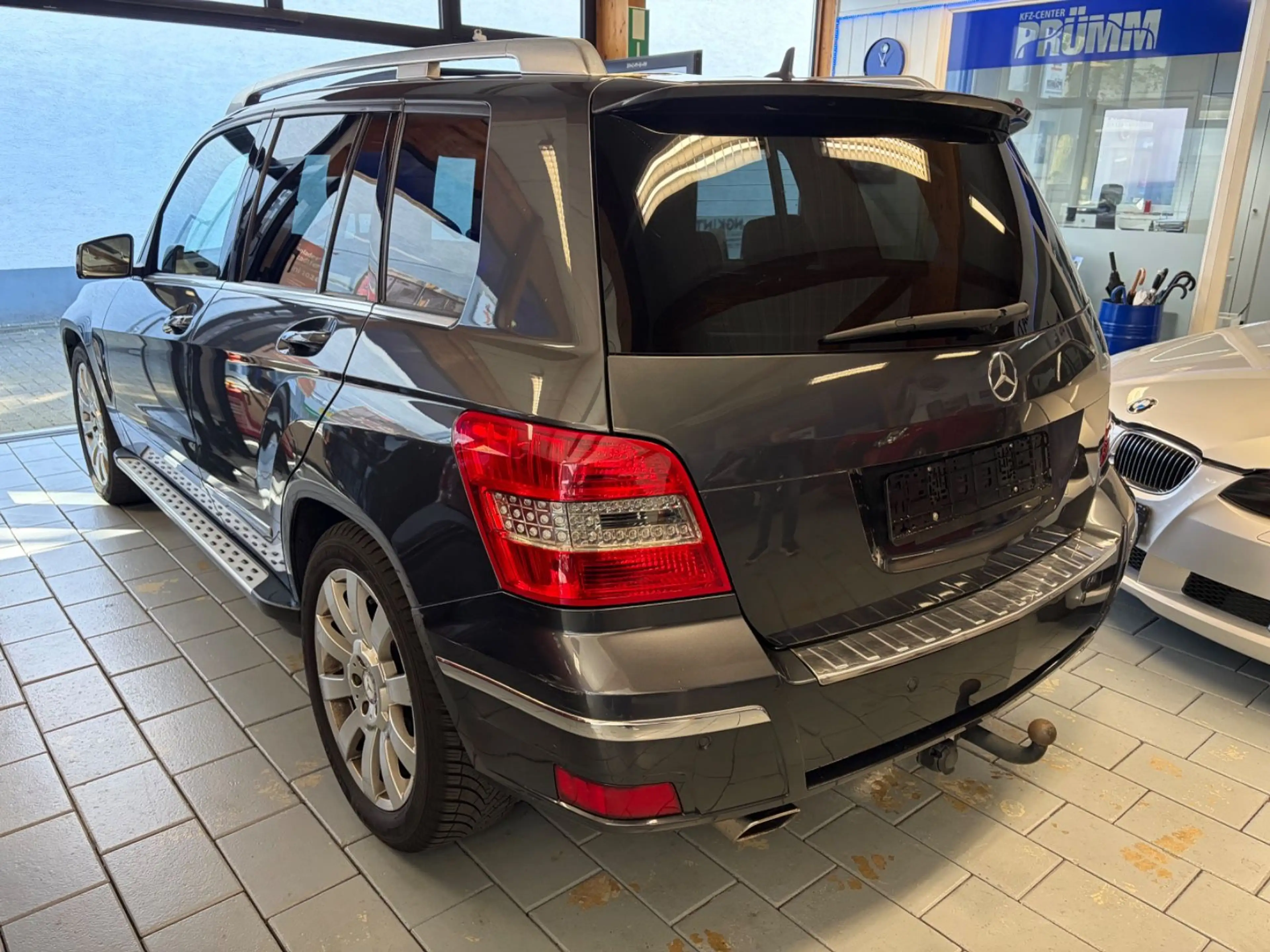 Mercedes-Benz GLK 350 CDI 4Matic Vollausstattung "SPORTPAKET" — photo 4