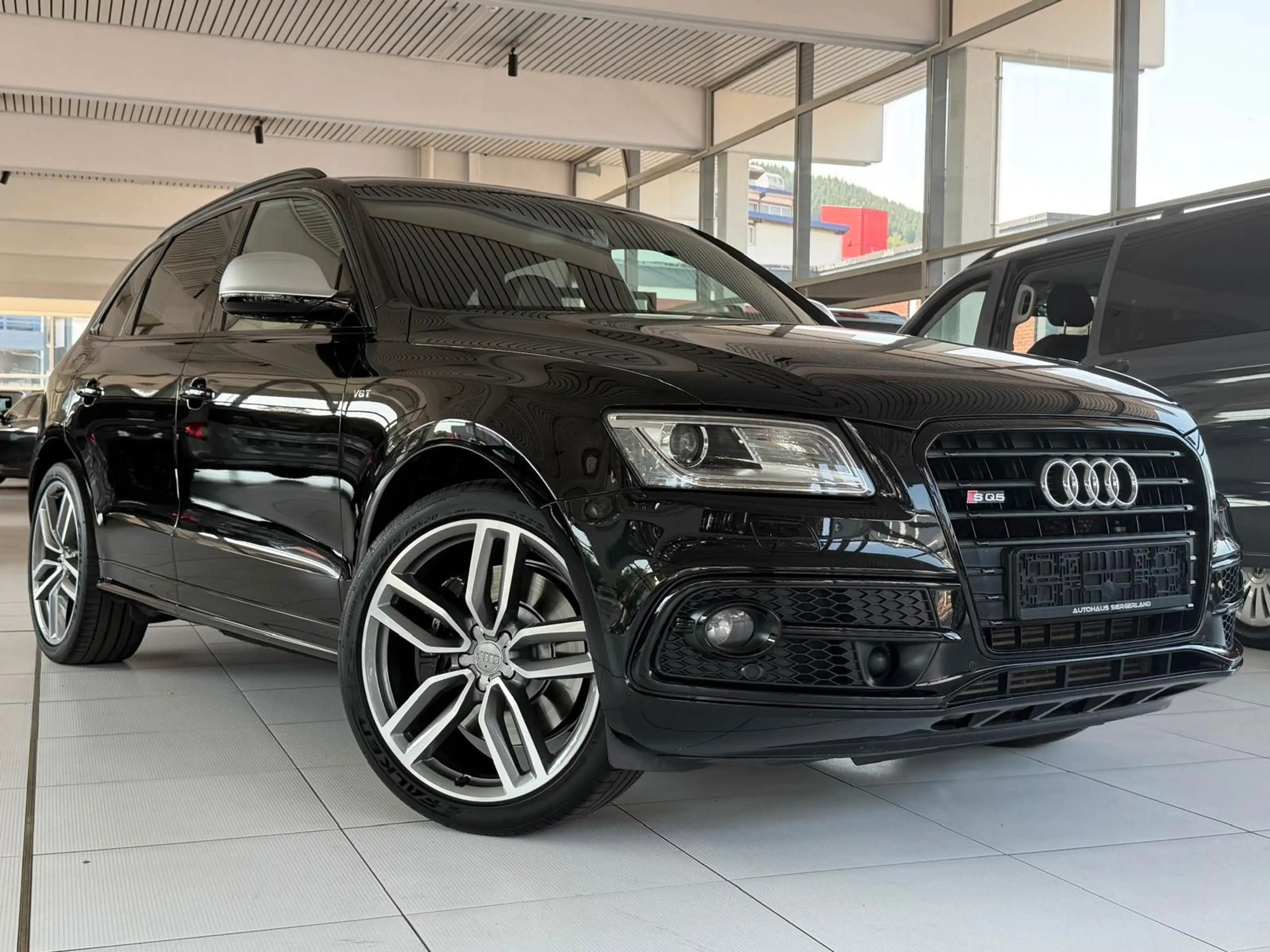 Audi SQ5 3.0 TDI competition quattro/Leder/Xenon/ — photo 3