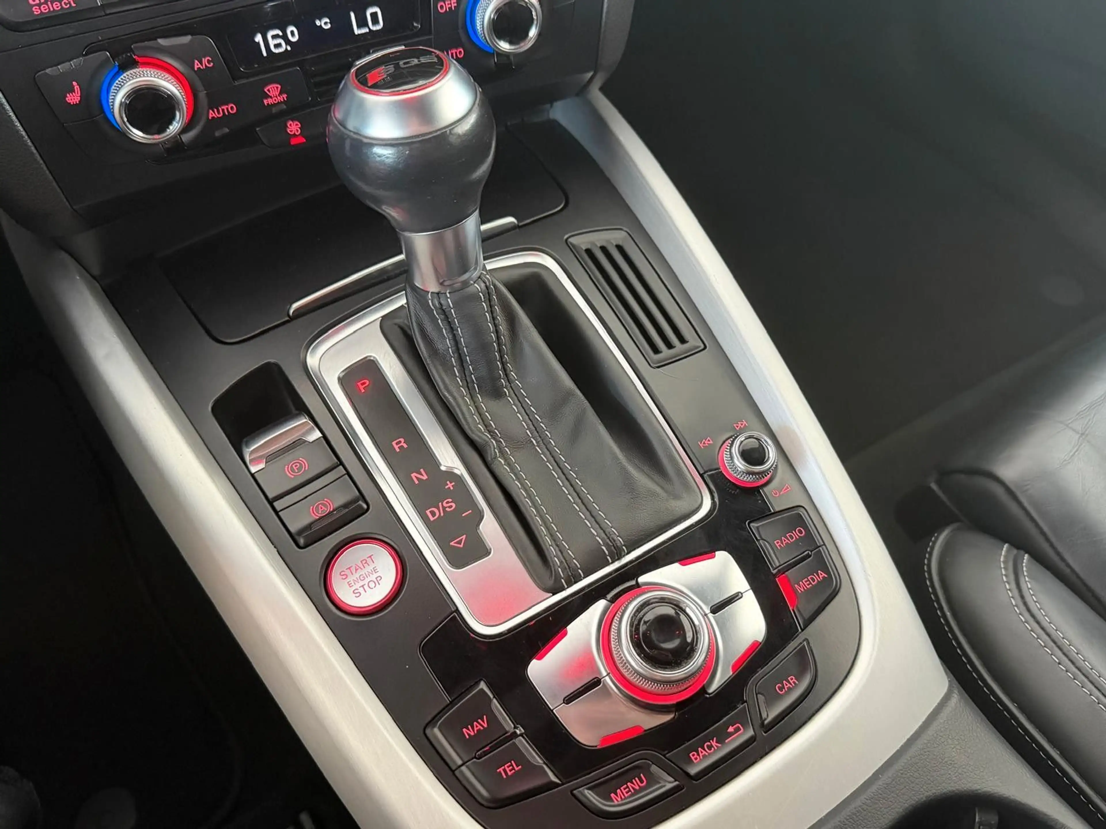Audi SQ5 3.0 TDI competition quattro/Leder/Xenon/ — photo 13