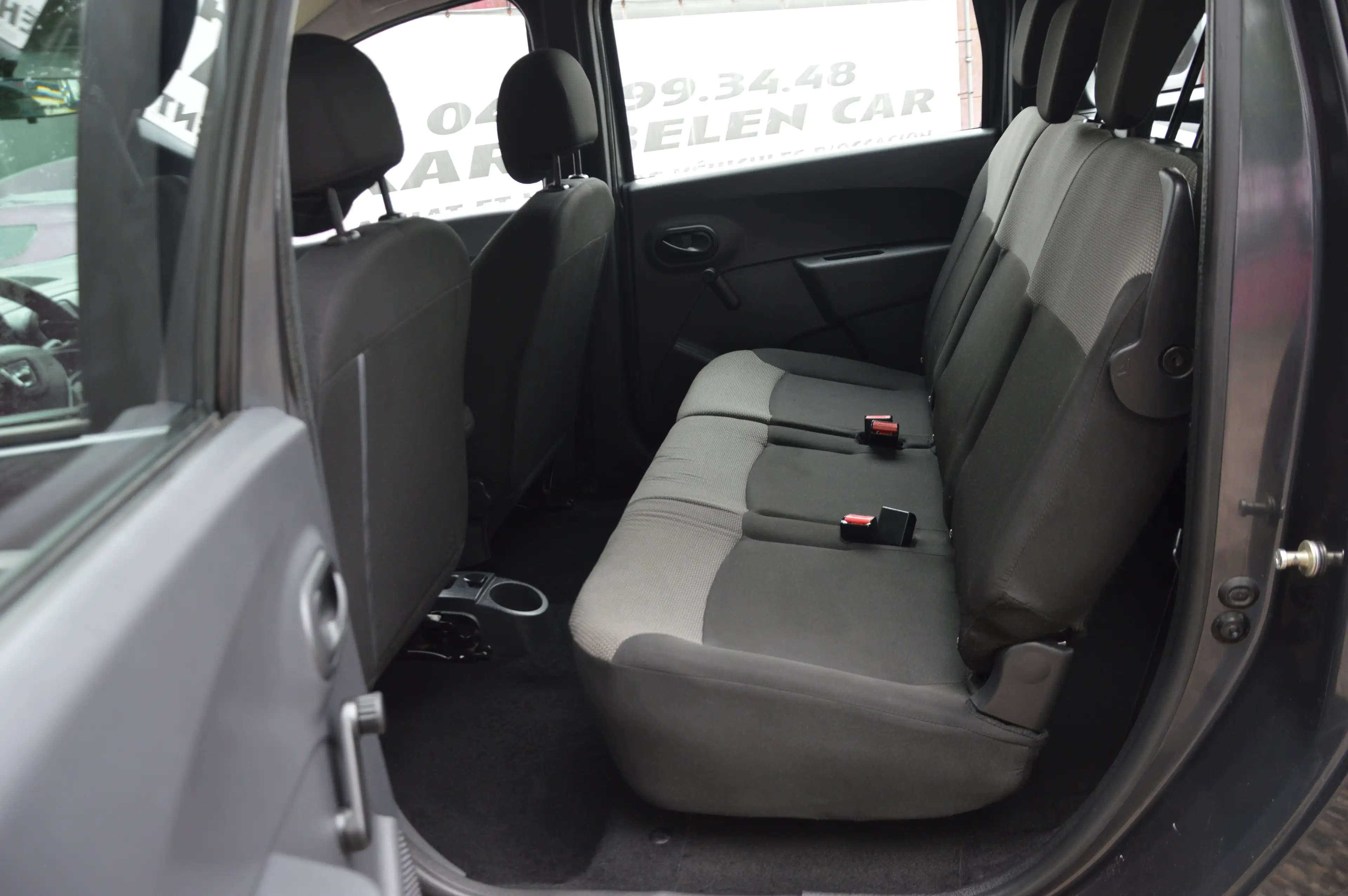 Dacia Lodgy 1.6i Laureat 7pl SENS AV/AR CLIM 72.521KM — photo 9