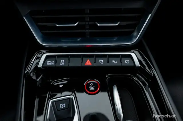 Audi e-tron GT RS quattro VOLLAUSSTATTUNG -57% Ansicht 33