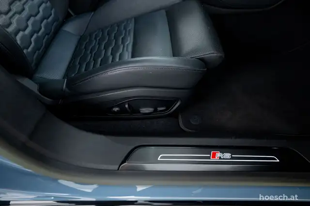 Audi e-tron GT RS quattro VOLLAUSSTATTUNG -57% Ansicht 38