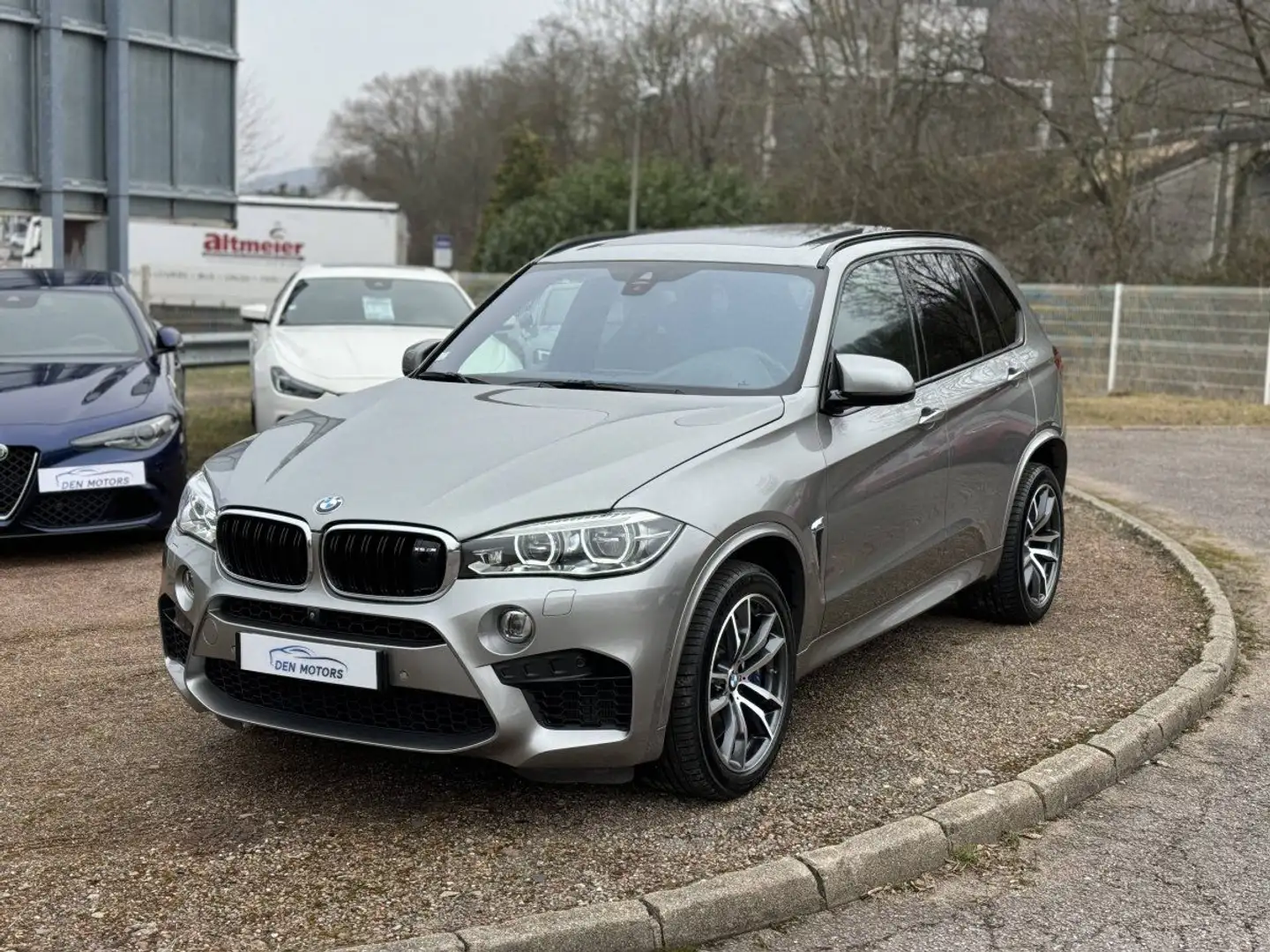 BMW X5 M V8 4,4 575ch immat FR, suivi OK, MOTEUR NEUF - 1
