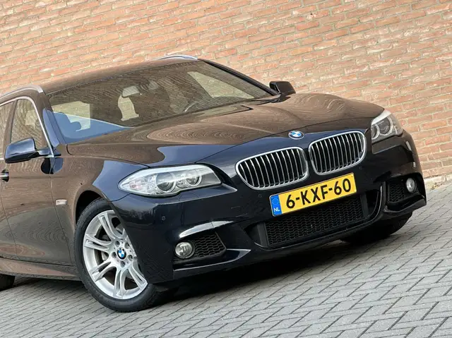 BMW 5 Series view 12