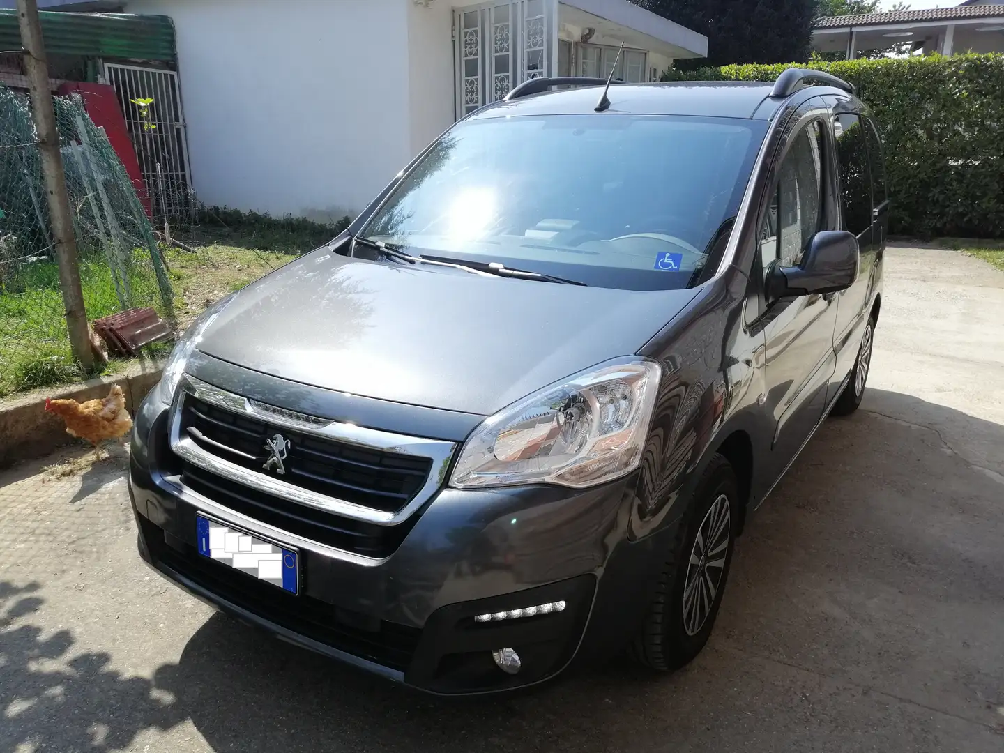 Peugeot Partner Partner Tepee 1.6 bluehdi Active s&s 100cv etg6 Grigio - 1