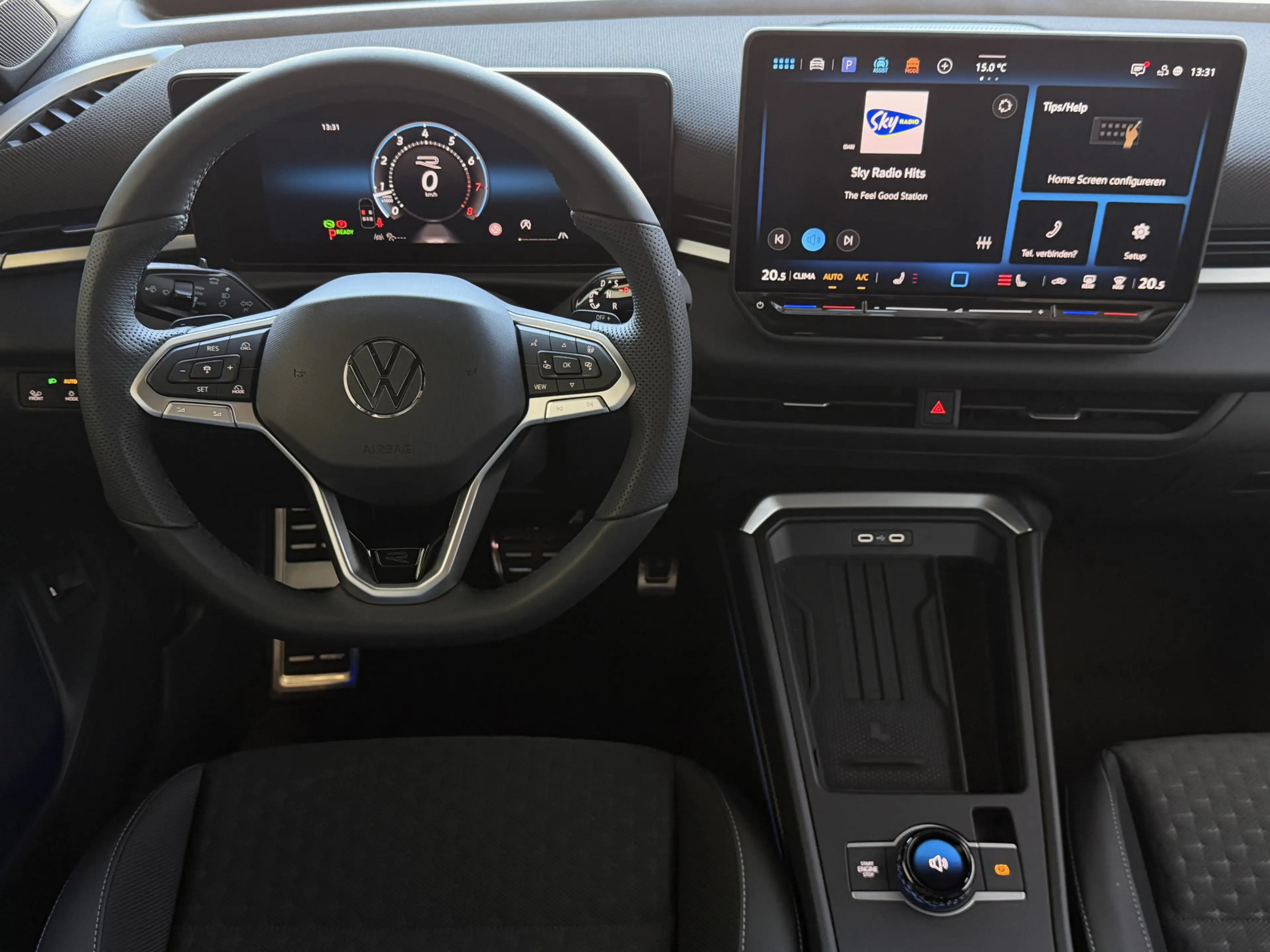 Volkswagen T-Roc 1.5 eTsi 150PK R-LINE EDITION VW.TREKHAAK IQ LED/G — photo 24