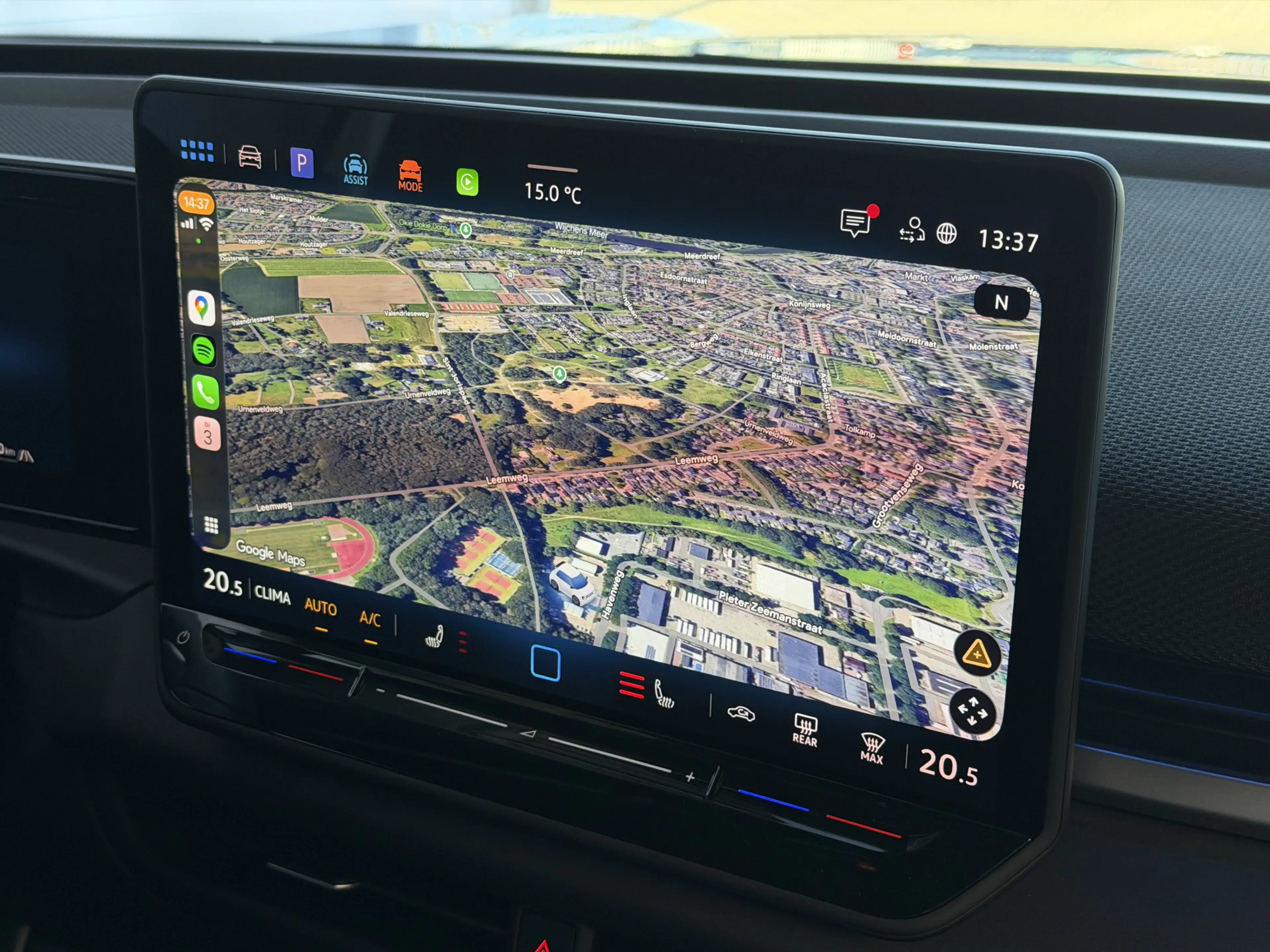 Volkswagen T-Roc 1.5 eTsi 150PK R-LINE EDITION VW.TREKHAAK IQ LED/G — photo 37