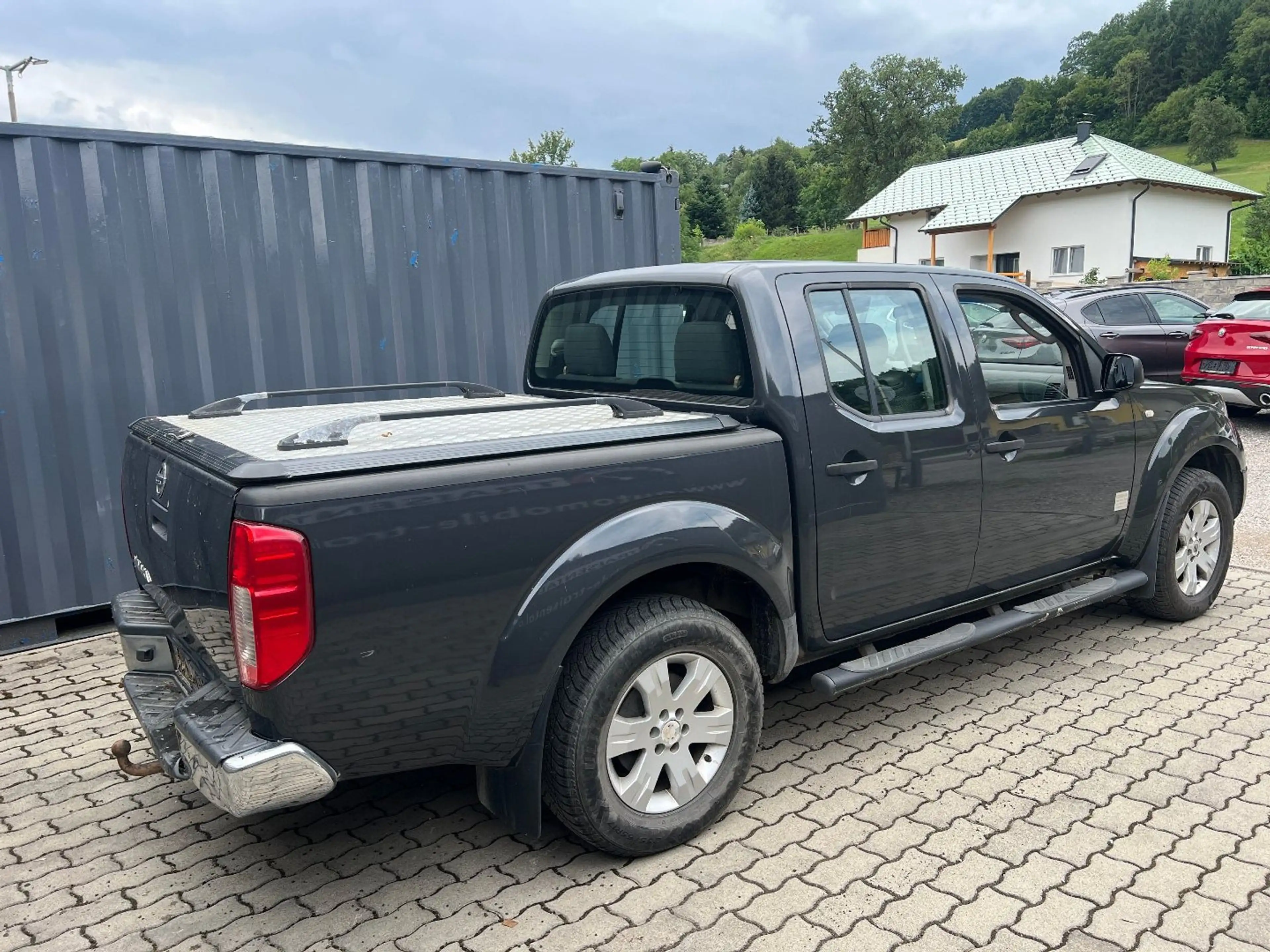 Nissan Navara 2.5 dCi King Cab 4x4 für Bastler Export — photo 4