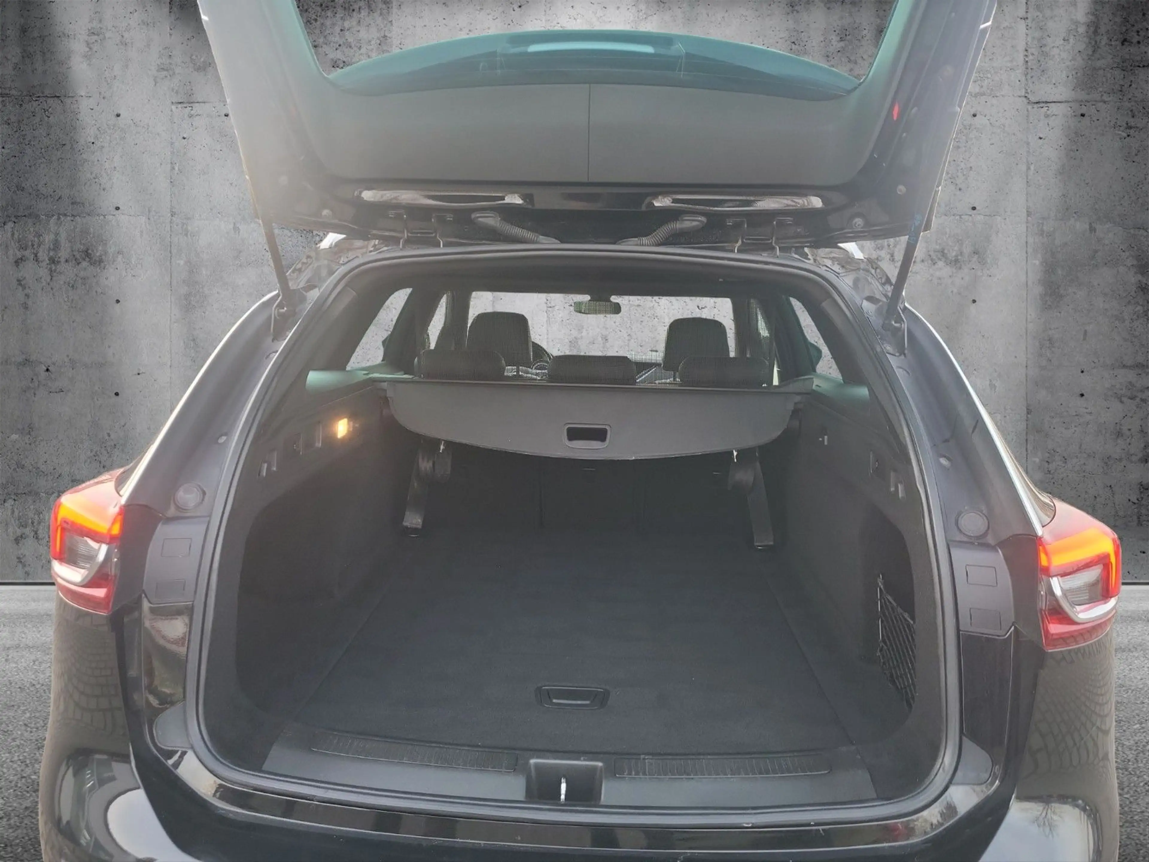 Opel Insignia B ST Elegance aus 1.Hand/Scheckheft/DAB — photo 28