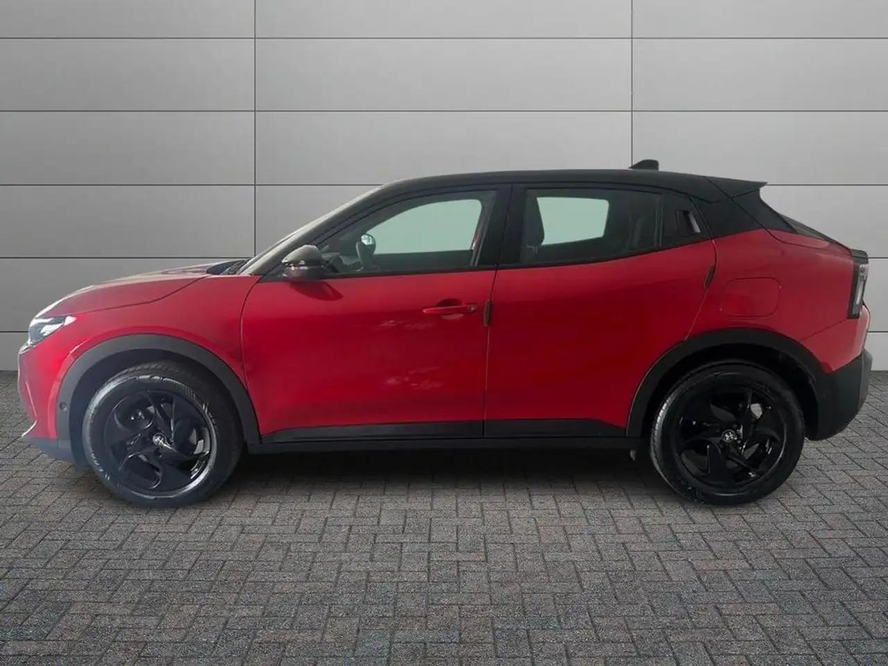 Alfa Romeo Junior 2025