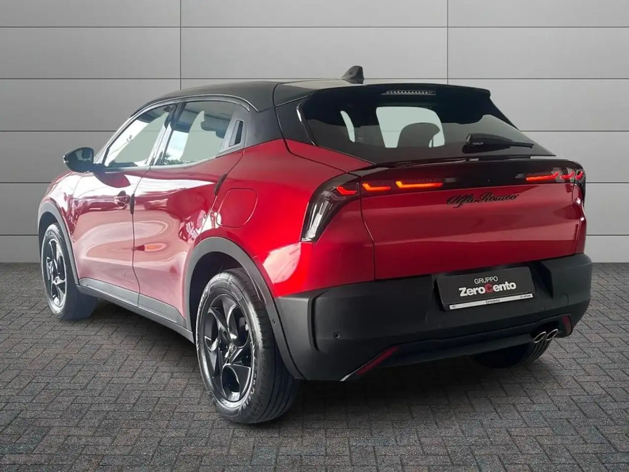 Alfa Romeo Junior 2025