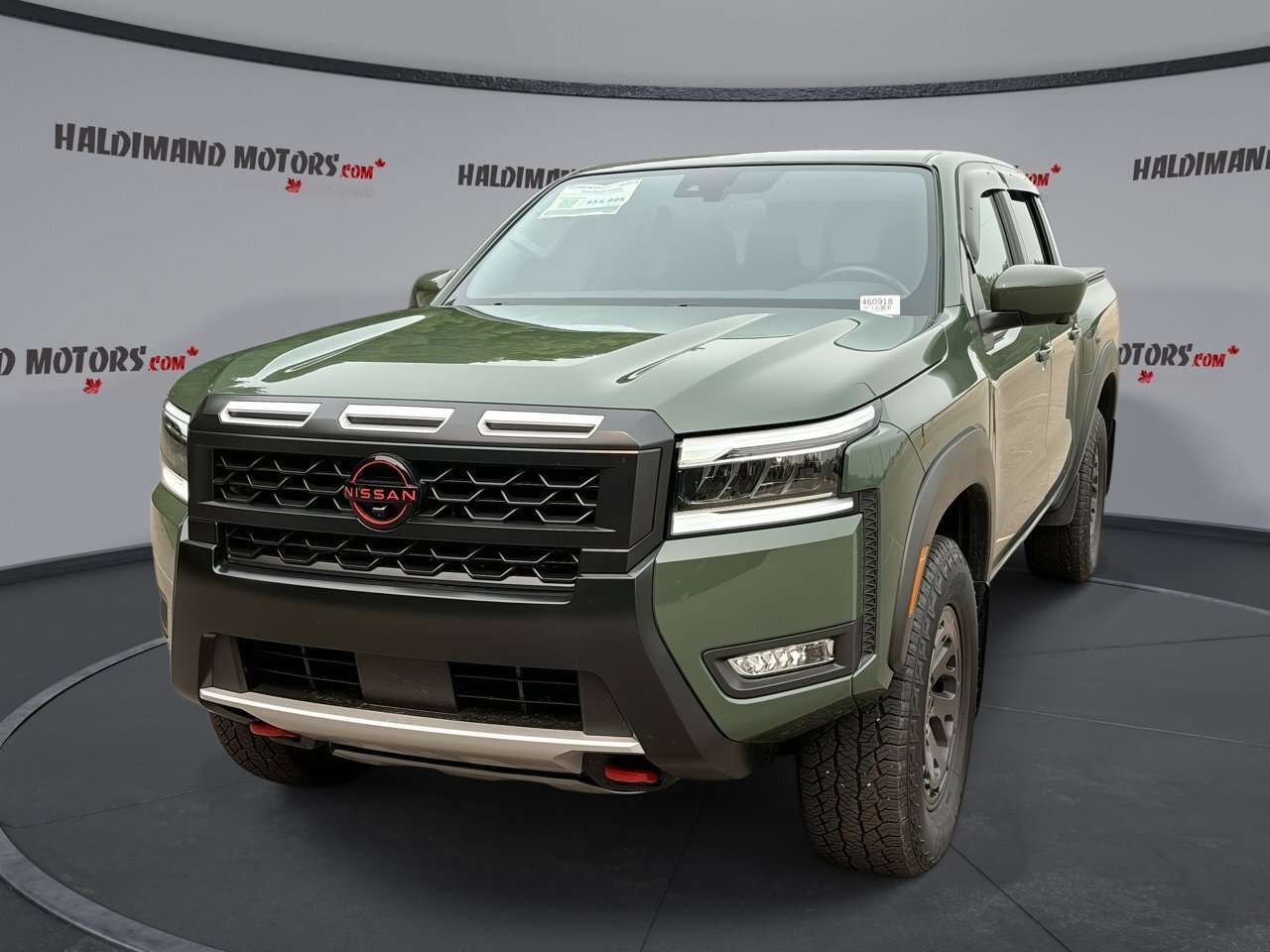 2025 Nissan Frontier PRO-4X Crew Cab 4x4 | No Accidents | Heated Steeri