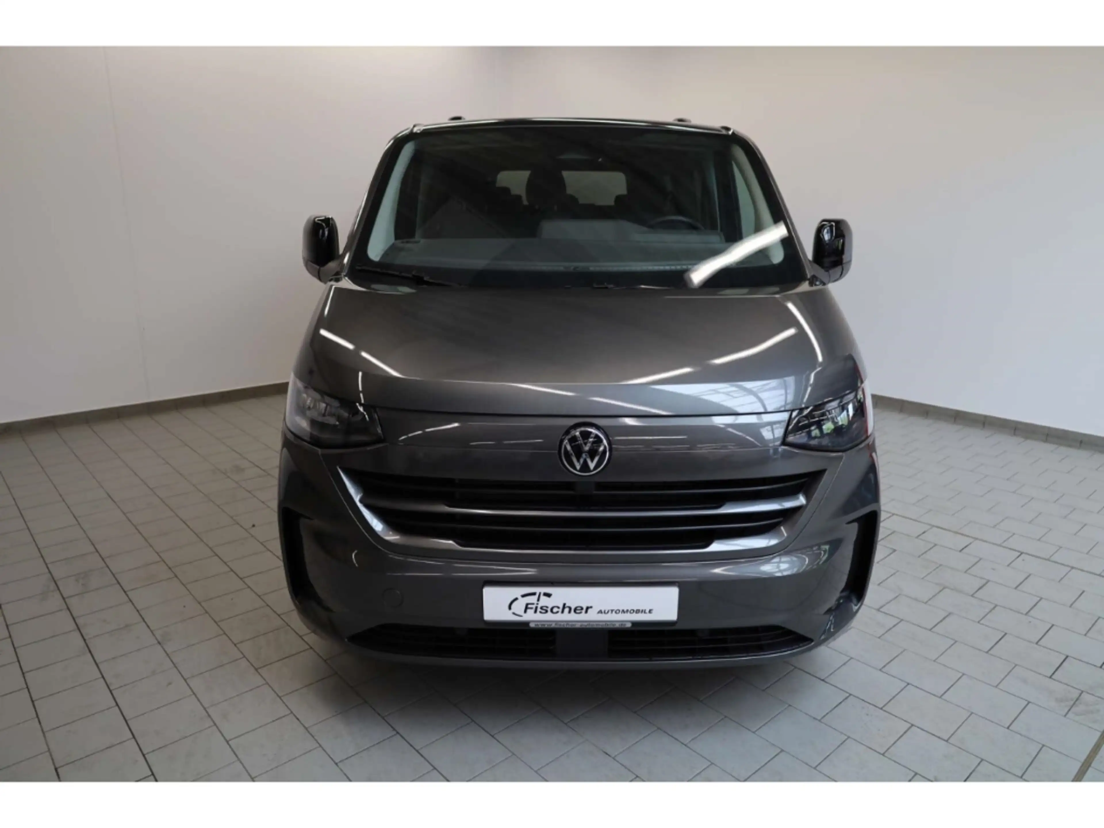 Volkswagen T7 Caravelle 2.0TDI Life — photo 3