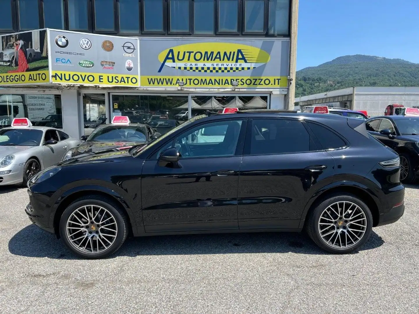 Porsche Cayenne 3.0 V6 Zwart - 2