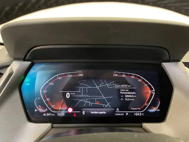 BMW 1 Series view 5