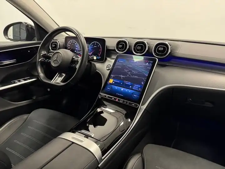 Mercedes-Benz Clase C 2023, foto 11