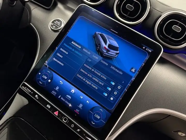 Mercedes-Benz Clase C 2023, foto 33