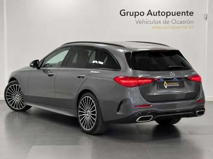 Mercedes-Benz Clase C 2023, foto 4