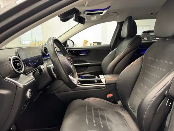 Mercedes-Benz Clase C 2023, foto 14