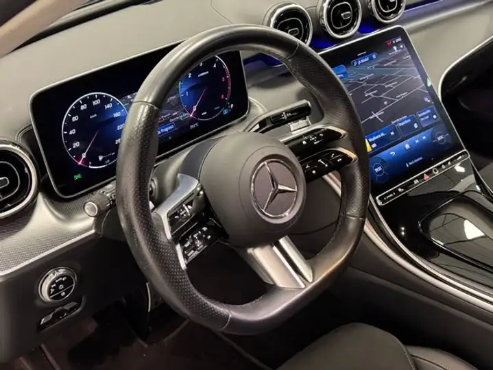 Mercedes-Benz Clase C 2023, foto 19