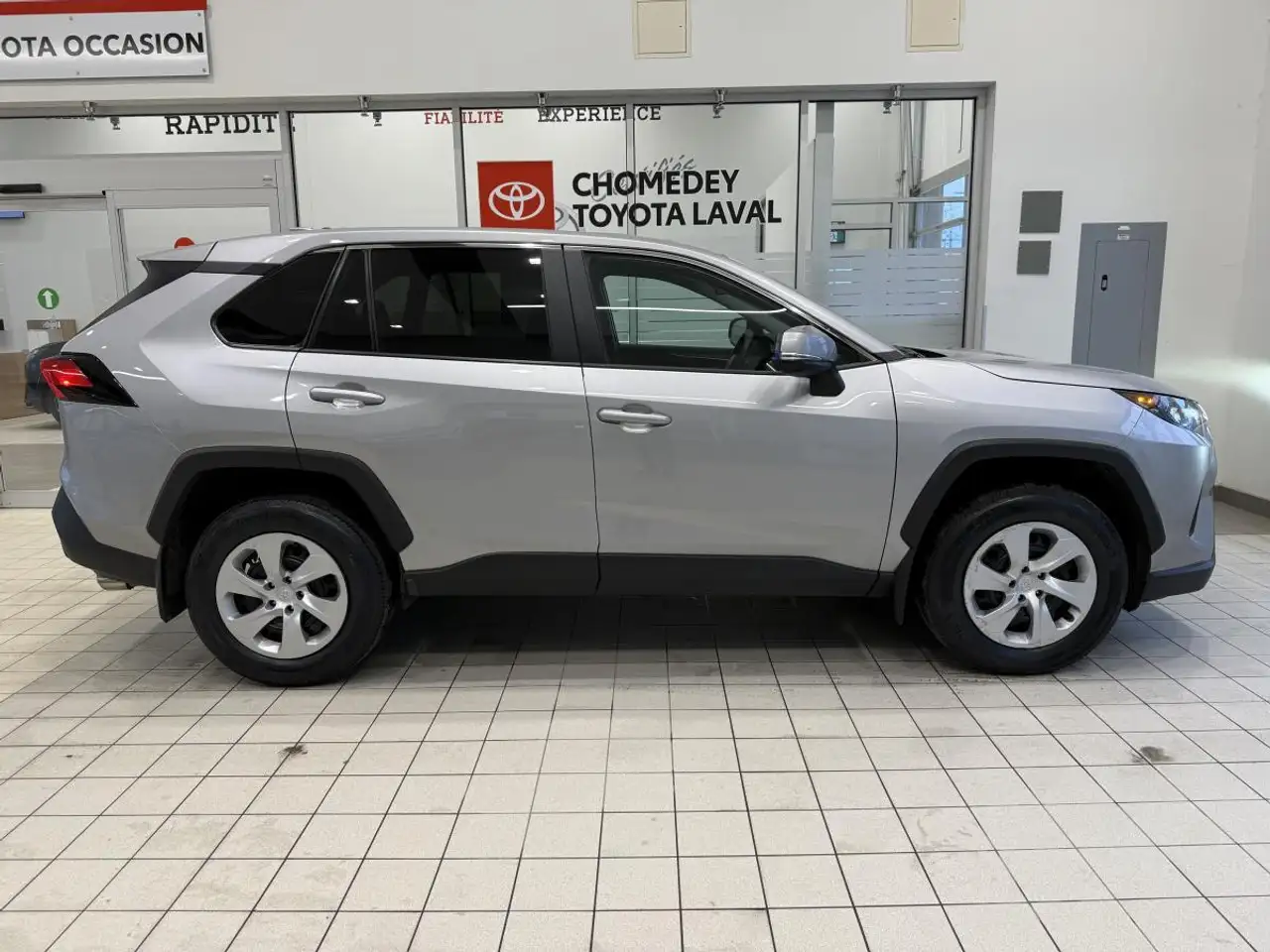 Toyota RAV 4 снимка Toyota RAV 4
