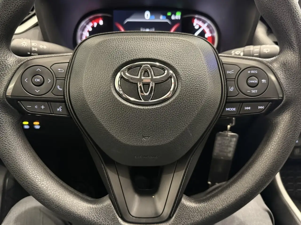 Toyota RAV 4 снимка Toyota RAV 4