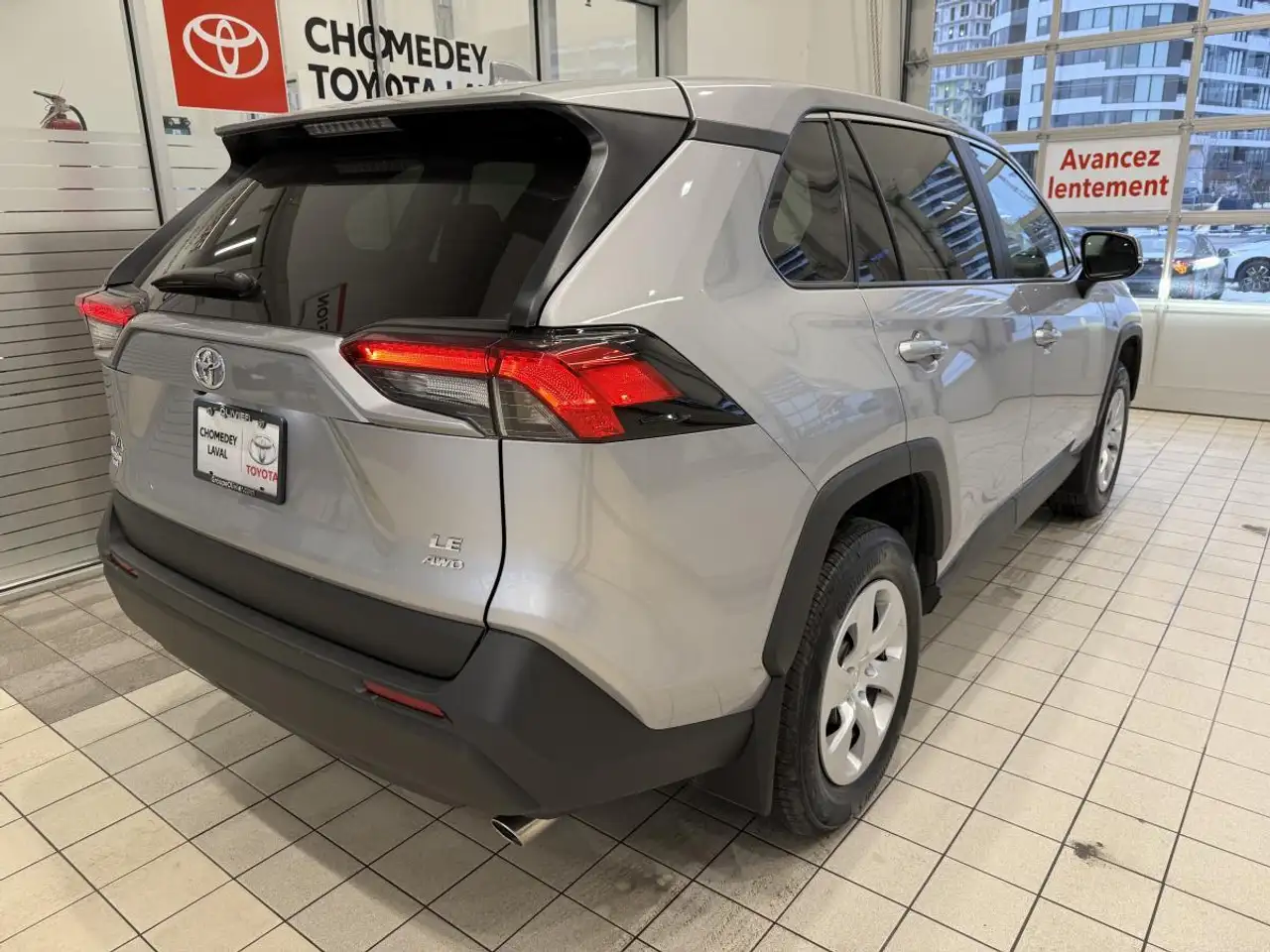 Toyota RAV 4 снимка Toyota RAV 4