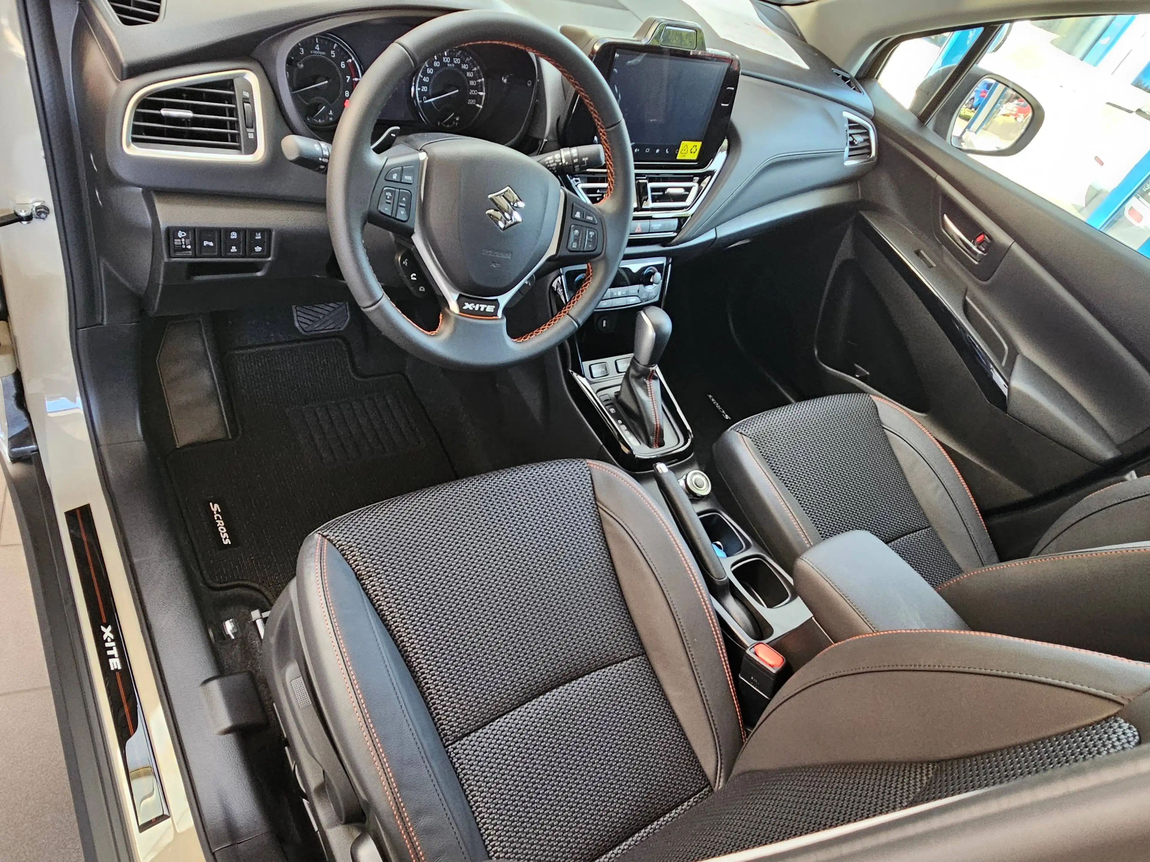 Suzuki S-Cross X-ITE Comfort+ 6AT Allgrip — photo 12