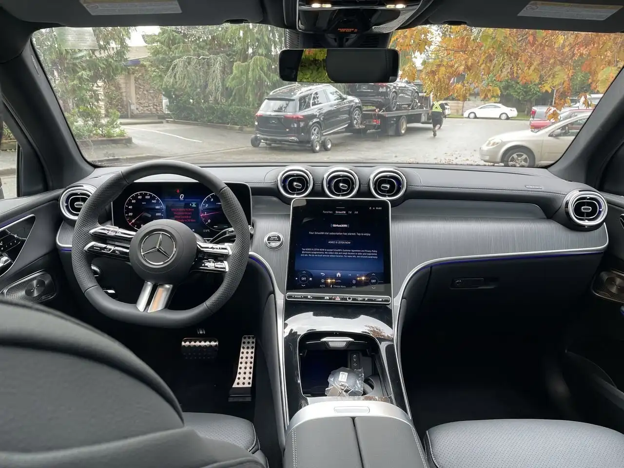 Mercedes-Benz GLC снимка Mercedes-Benz GLC