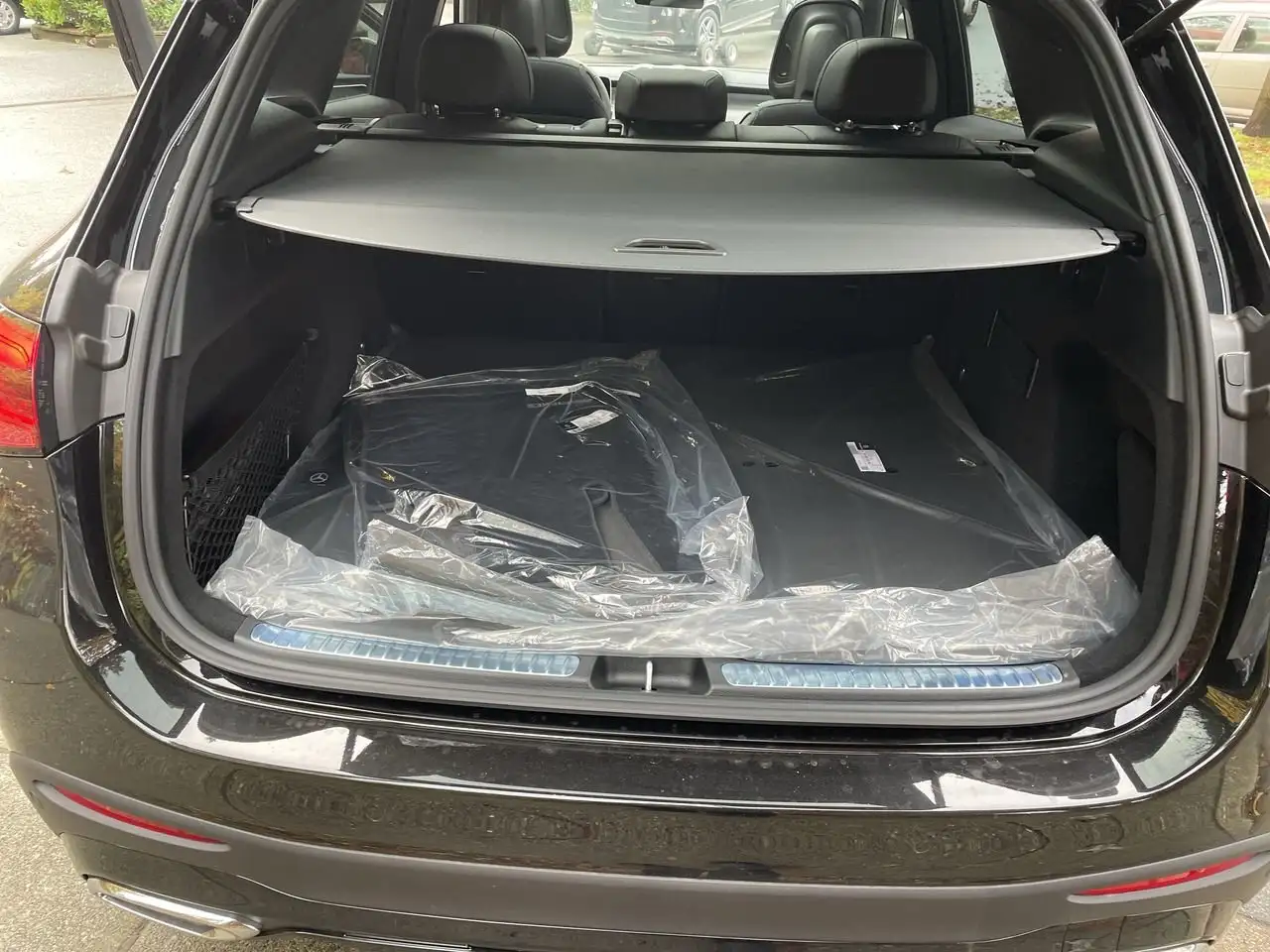 Mercedes-Benz GLC снимка Mercedes-Benz GLC