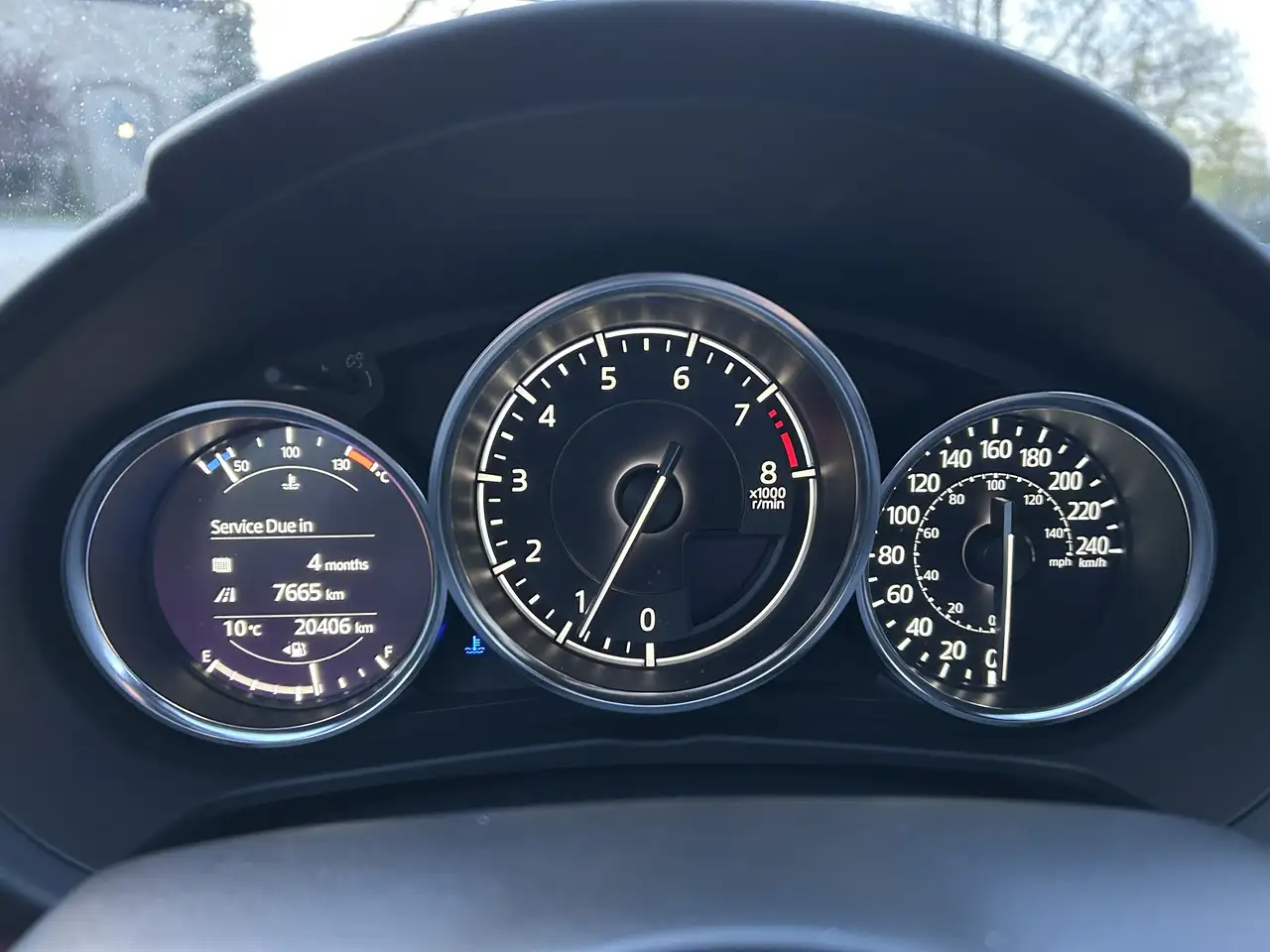 Mazda MX-5 Miata снимка Mazda MX-5 Miata