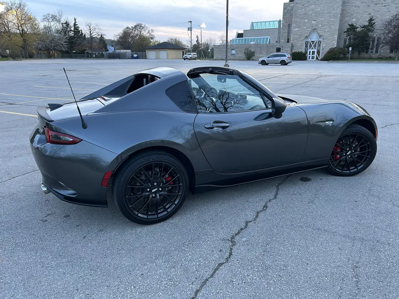 Mazda MX-5 Miata снимка Mazda MX-5 Miata