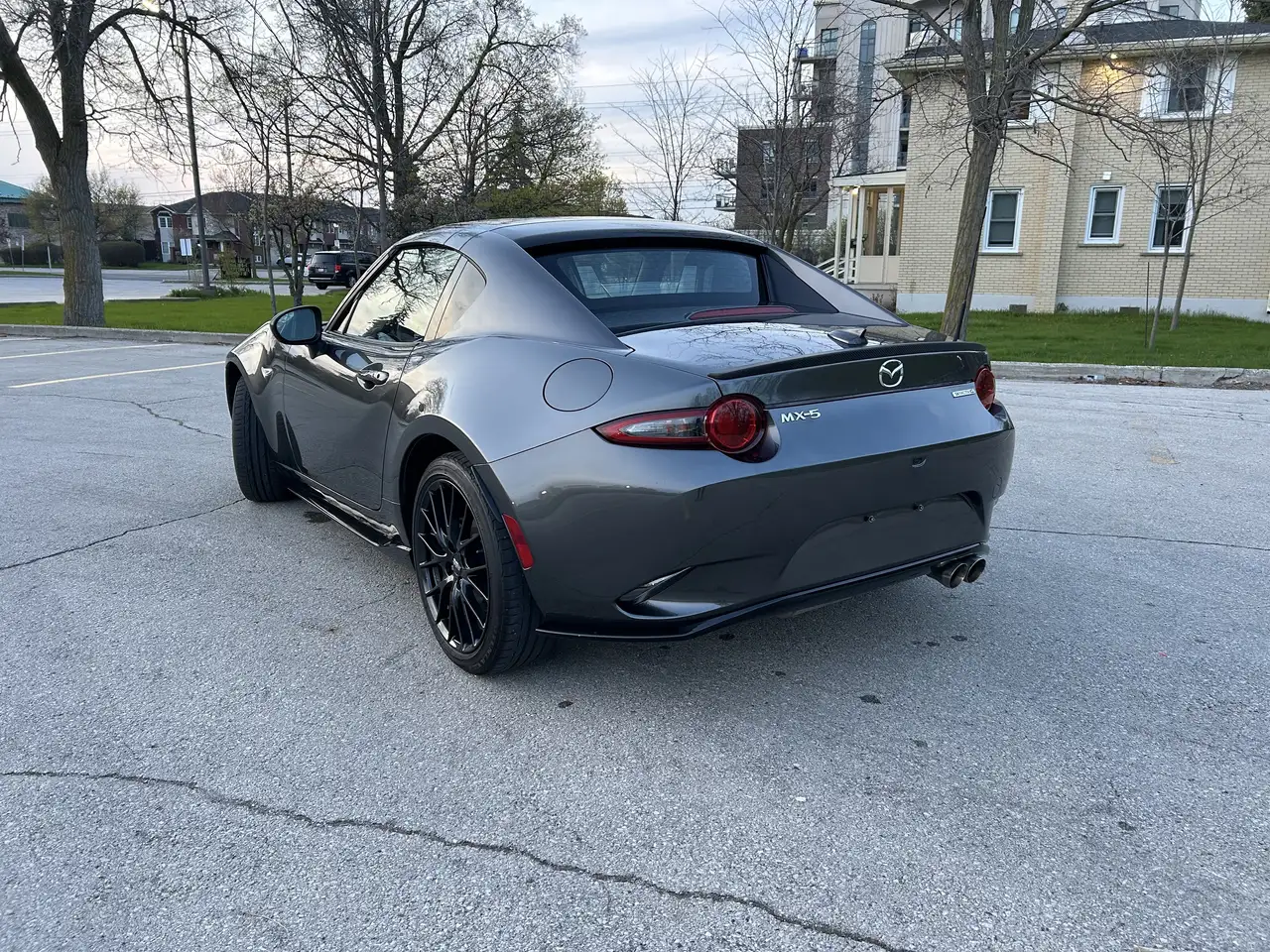 Mazda MX-5 Miata снимка Mazda MX-5 Miata
