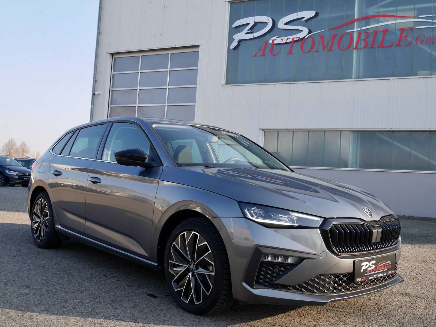 Skoda Scala nuo 381 €/ mėn Benzinas 2025m. Hečbekas Automatinė