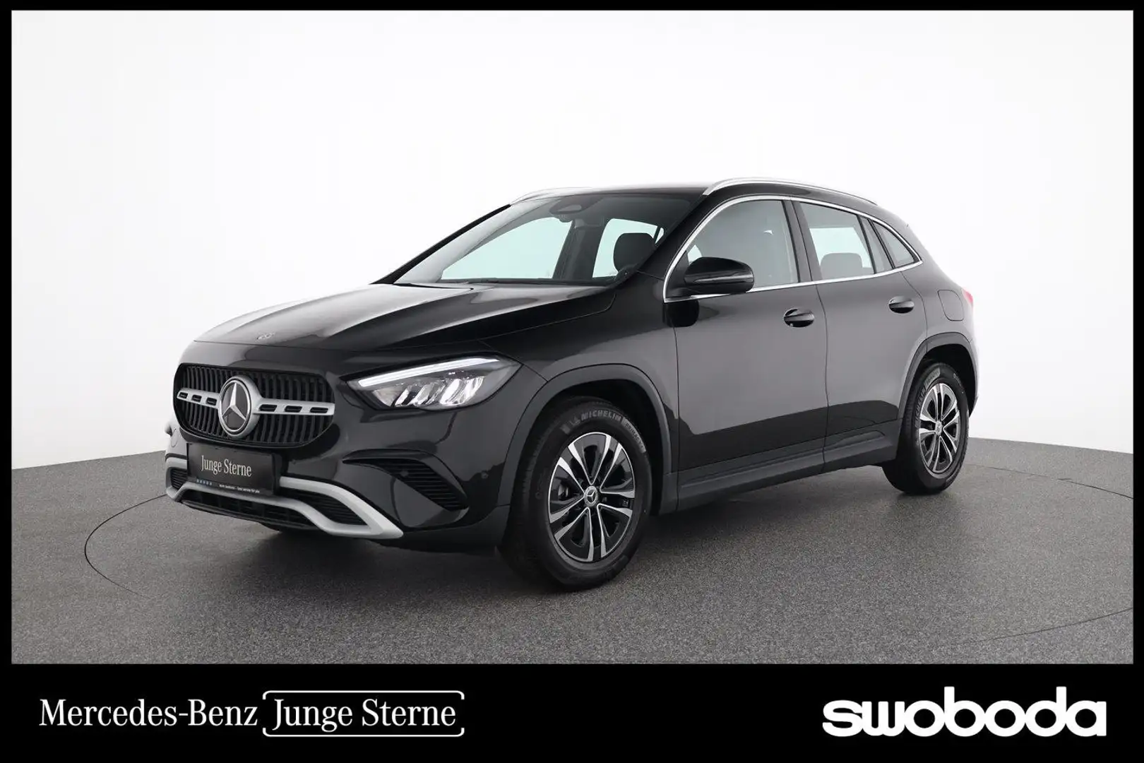 Mercedes-Benz GLA 180 Fernlichtass. Kamera Schwarz - 1