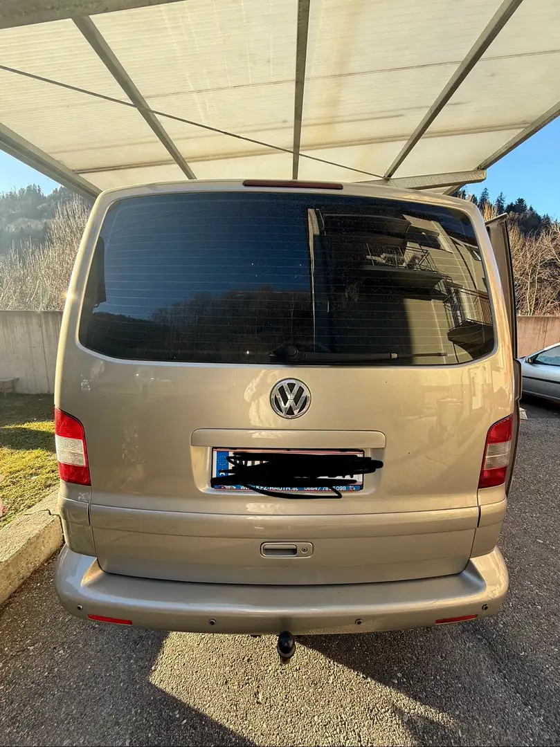 Volkswagen T5 Multivan Family 2,5 TDI - 2