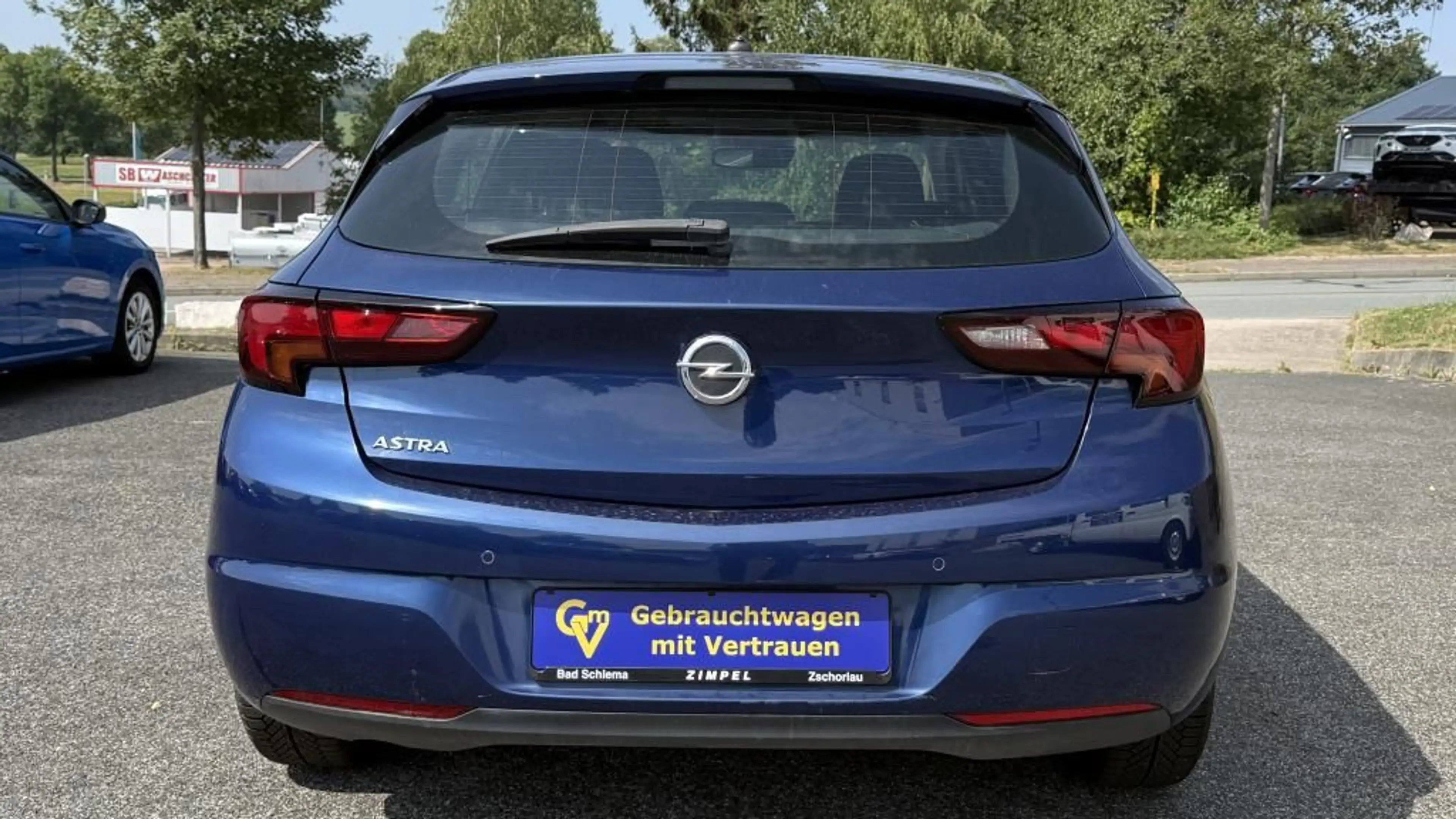 Opel Astra K Edition 1.2T Klimaautomatik+BT+Tempomat — photo 6