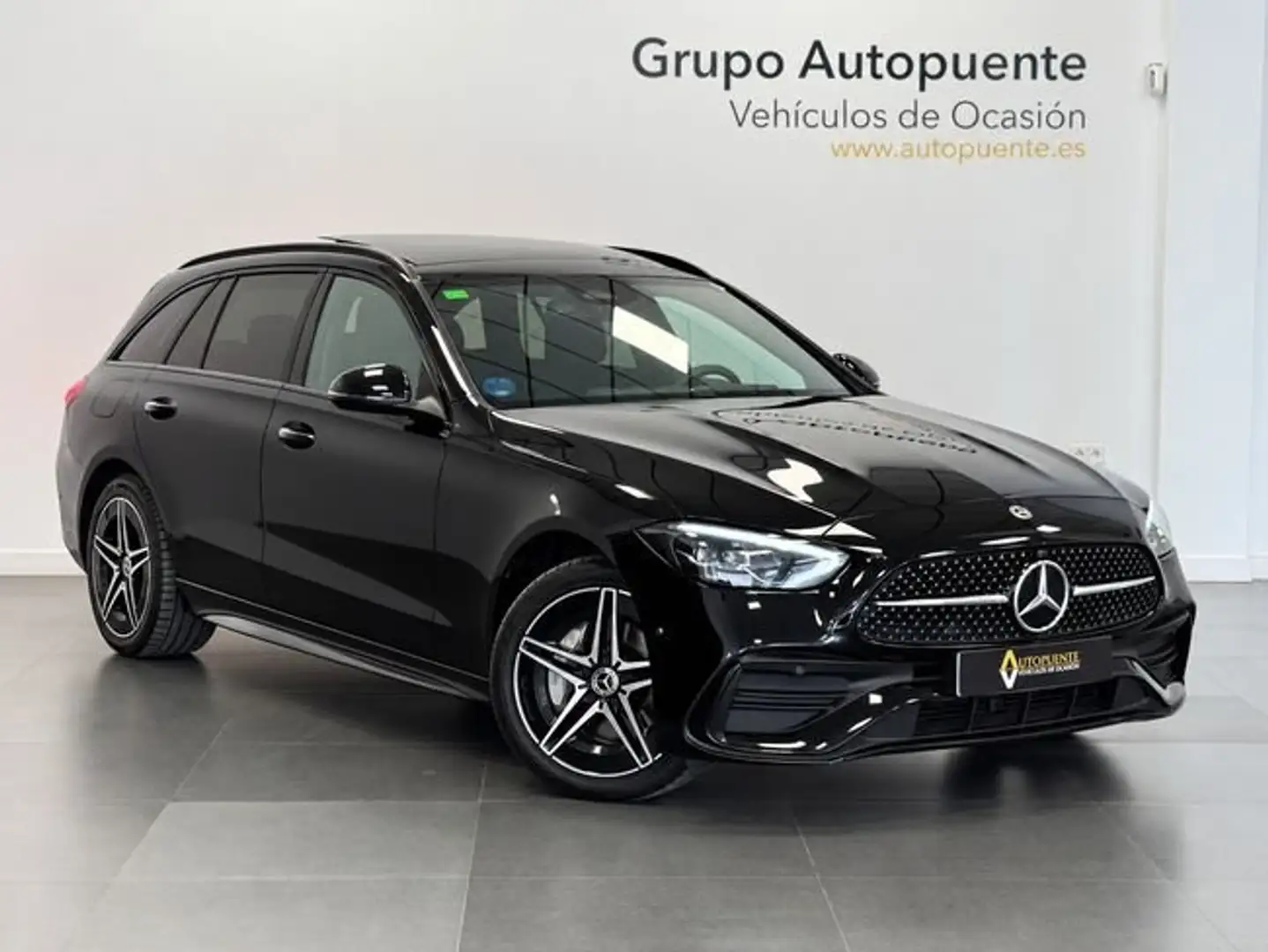 Mercedes-Benz E 300 AMG LINE Negro - 1