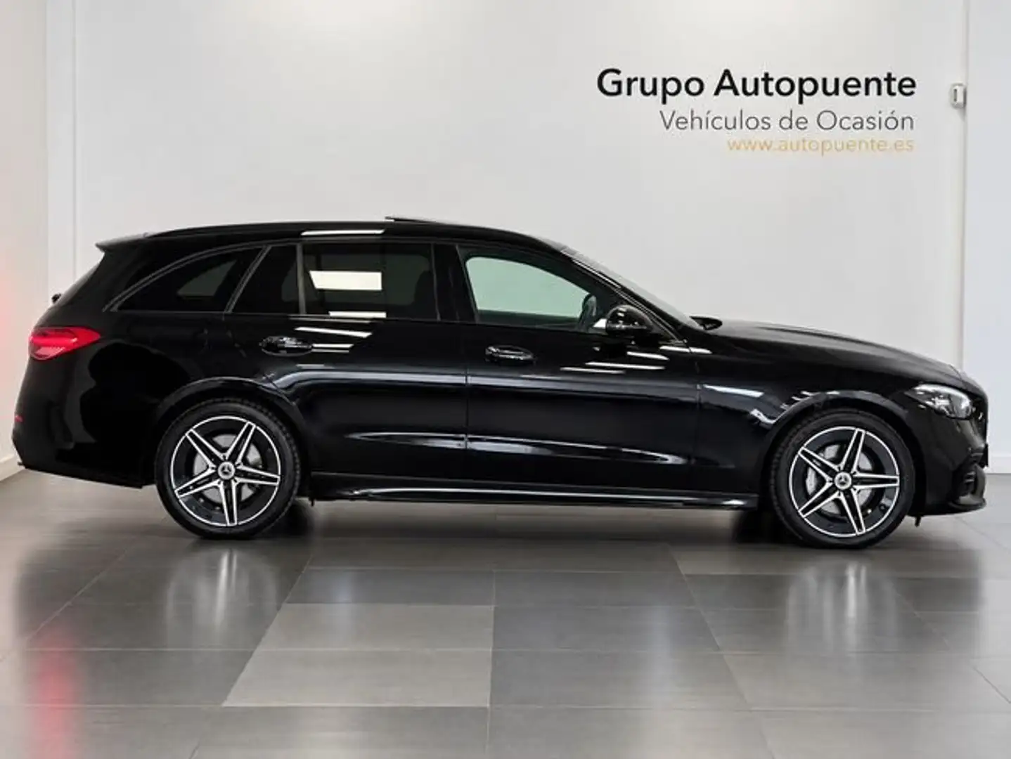 Mercedes-Benz E 300 AMG LINE Negro - 2